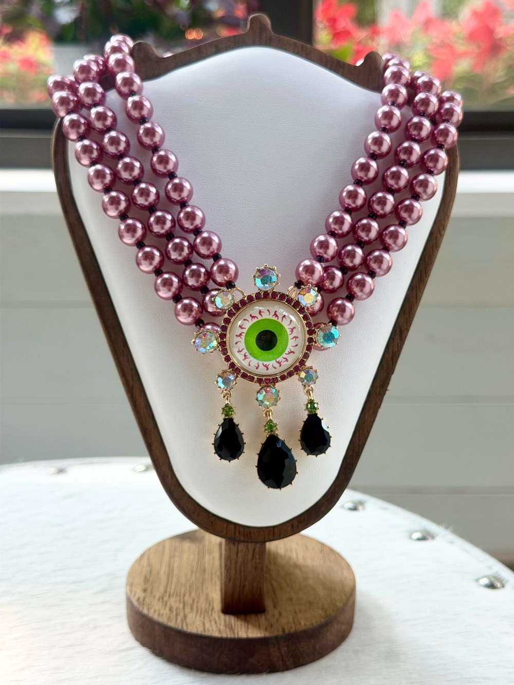 Betsey Johnson Halloween Eyeball Statement Necklace Evil Eye Faux Pearl Goth NWT